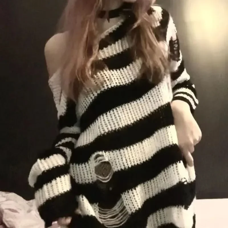 Jesień Nowy Sweter Punk Gothic Kobiety Oversized Pullovers Striped Cool Hollow Out Hole Broken Harajuku Estetyka Sweter