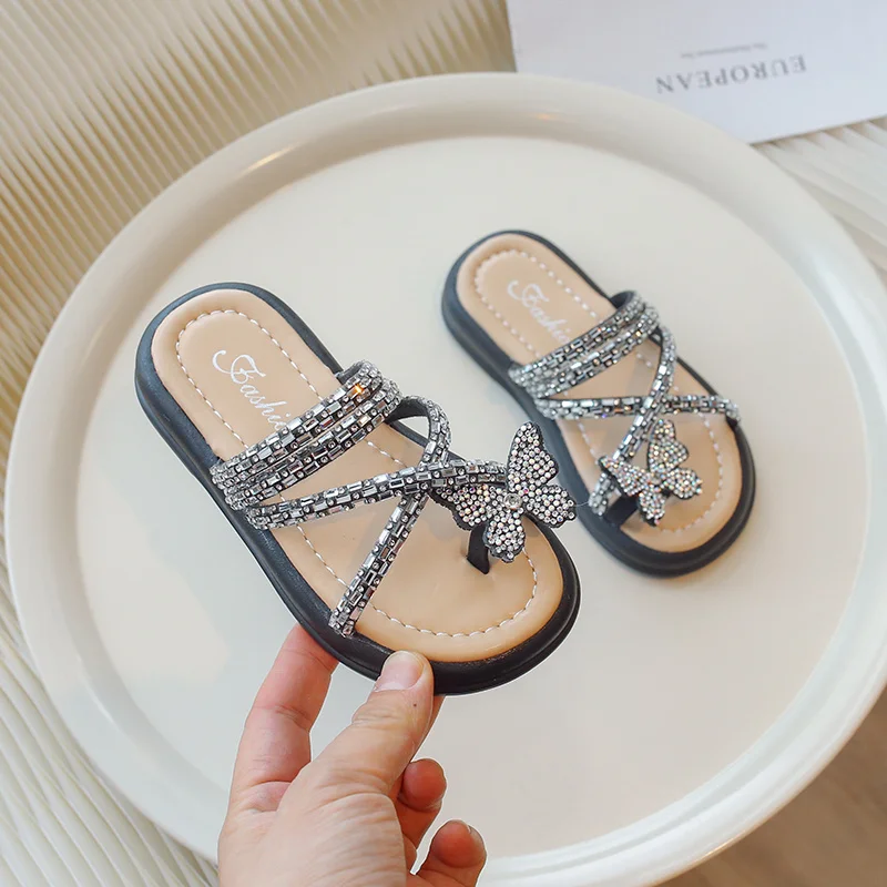 Summer Fashion Kids Comfortable Elegant Crystal Butterfly Elegant Beach Flat Bottom Beautiful Baby Girl Children Student Sandals