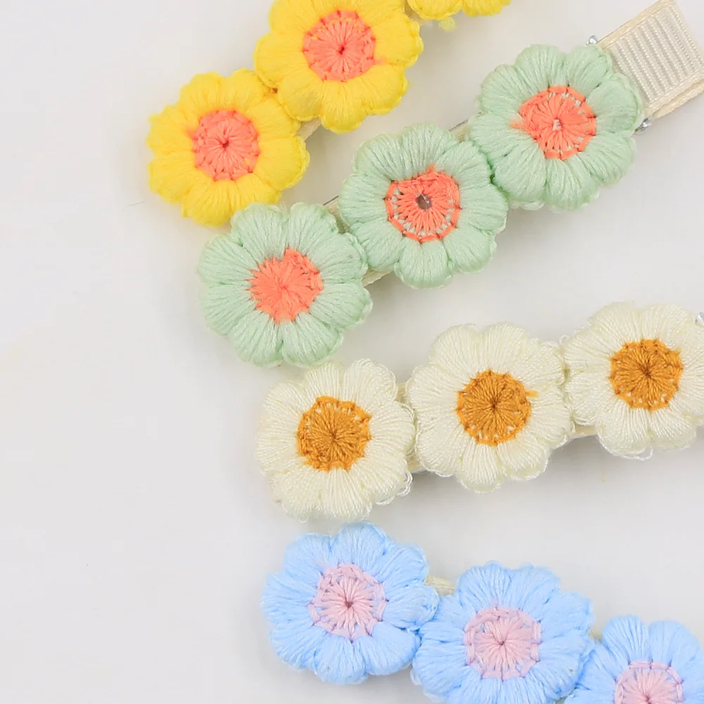 Ins Triple Daisy Flower Baby Girls Hair Clips Knitted 6.5cm BB Barrettes Cloth Covered Alligator Hairpins Korean Hairgrips