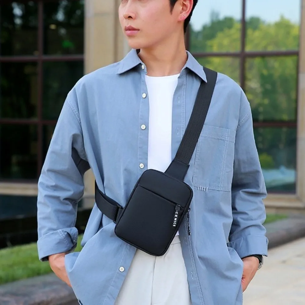 Borsa da petto da uomo Oxford Borsa a tracolla multifunzionale in tinta unita Borsa a tracolla sportiva stile coreano a spalla regolabile