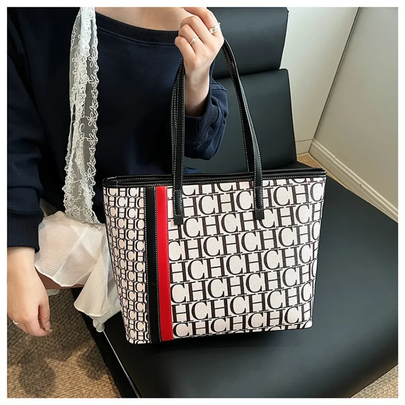 

Фиолетовая сумка на одно плечо из искусственной кожи, уникальный цвет для выходных, прогулок, ежедневного офиса