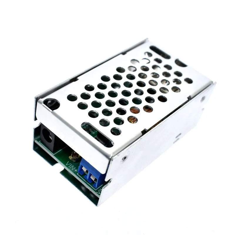 AEAK DC-DC 9V - 36V To 25W 5V 5A 4USB Output Buck Converter Step Down Power Supply Module with Aluminum Shell For Phones