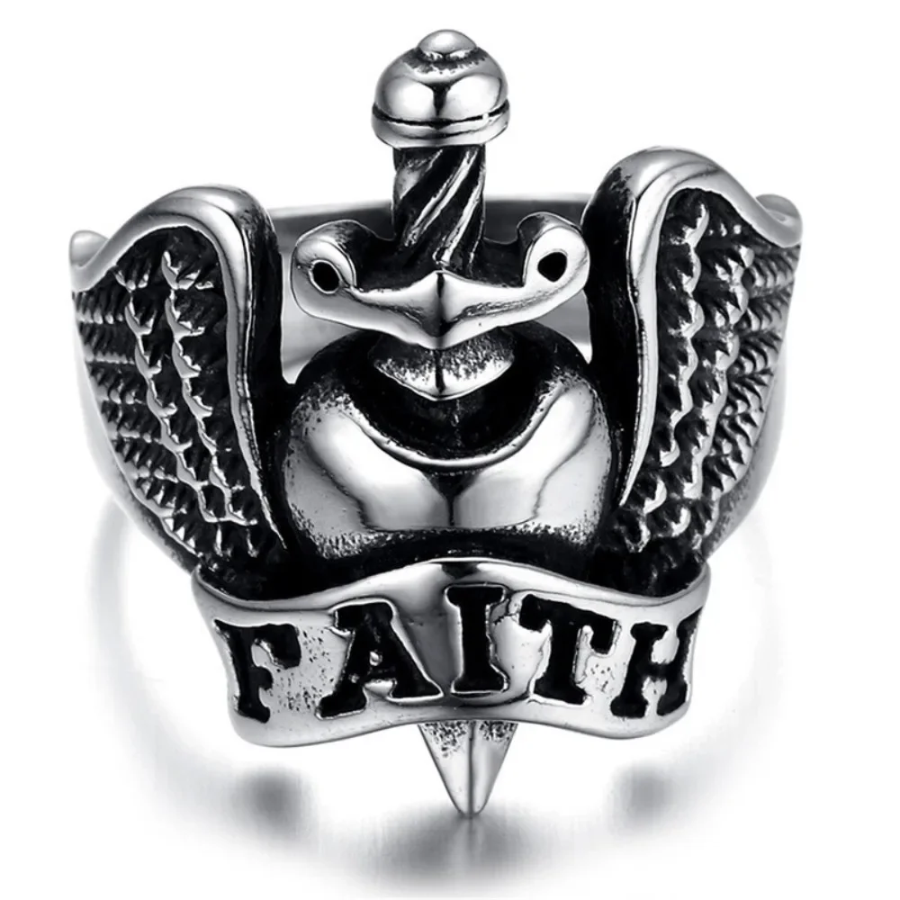 

Мужское кольцо с крыльями веры в стиле ретро