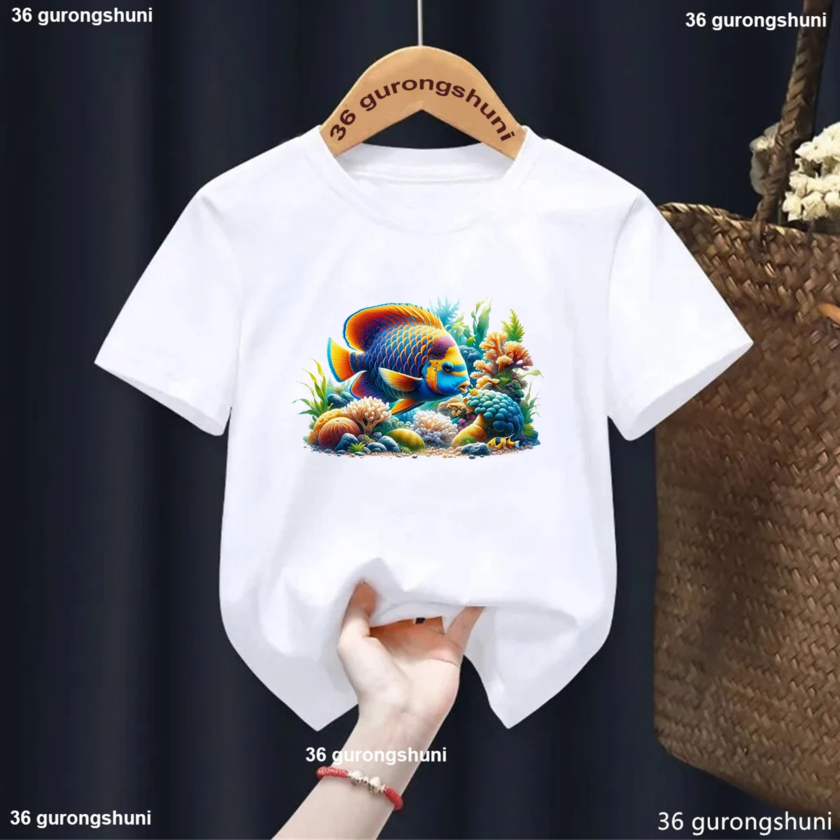 Vibrant Ocean Fish， Turtle Graphic Print Boys T-Shiryt Marine Animal Art Tshirt Kids Fashion Trend Boys/Girls Unisex Clothes