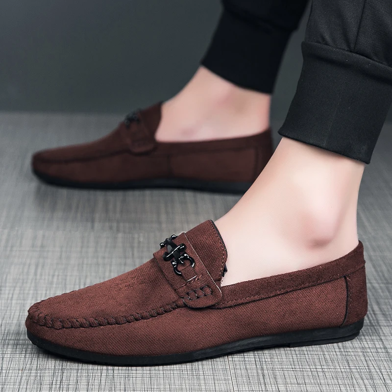 Fashion Mens Shoes High Quality Brand Loafers Comfy Leather Boats Shoes White Men Summer Casual Shoes Mocassin Plus Size 44