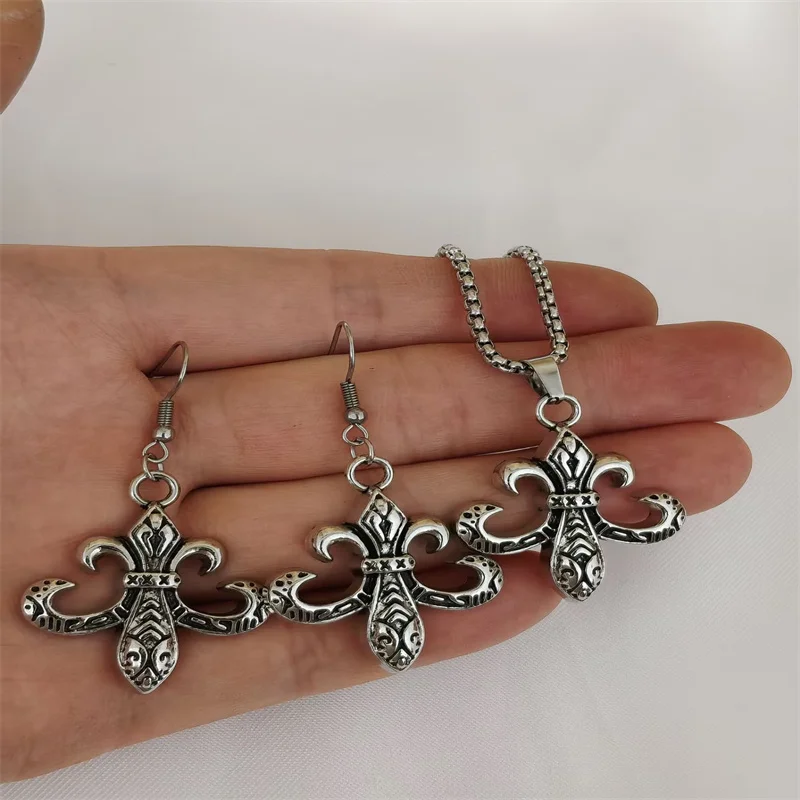 Retro Personalized Cross Earrings Simple Long Pendant Necklace Men's And Women's Sweater Chain Hip-Hop Accessories Wholesale