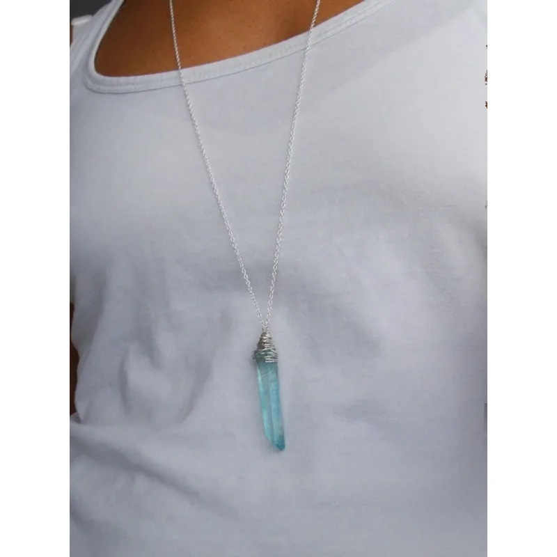 

Pure silver minimalist sweater necklace with blue crystal