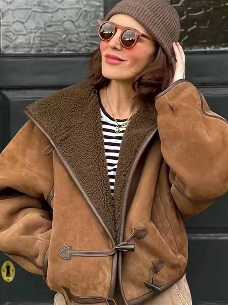 

HH Woman Winter Fashion Versatile Hooded Long Sleeves Pocket Decoration Artificial Fur Sherpa Jacket Female Casual Warm Coat