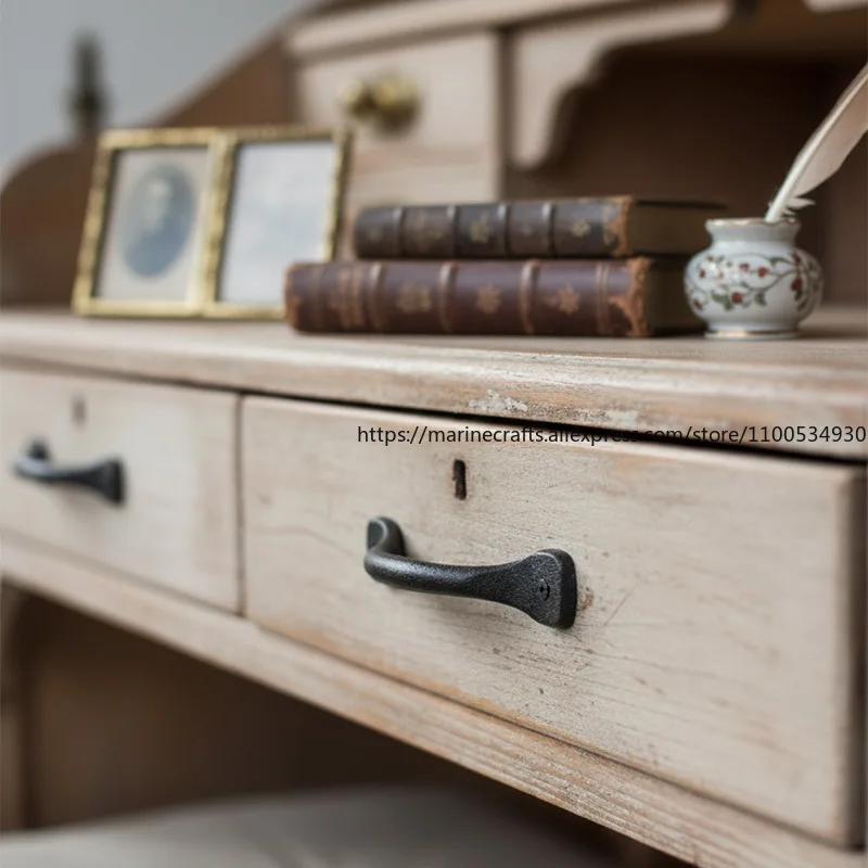 Vintage Nostalgic Cast Iron Creative Door Handle Wall Ornament Cabinet Handle Wardrobe Cupboard Drawer Universal Decoration