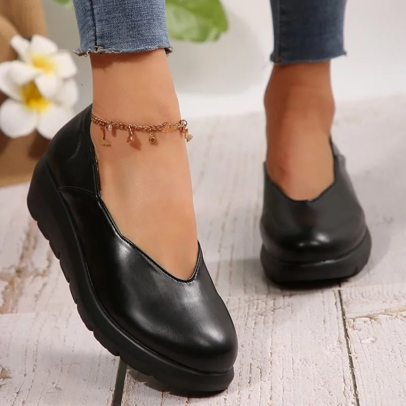 

Women Fashion Light Weight Wedge Heel Comfort Spring & Autumn Shoes Lady Casual Sweet Outside Black Leather Pumps Plus Size 42
