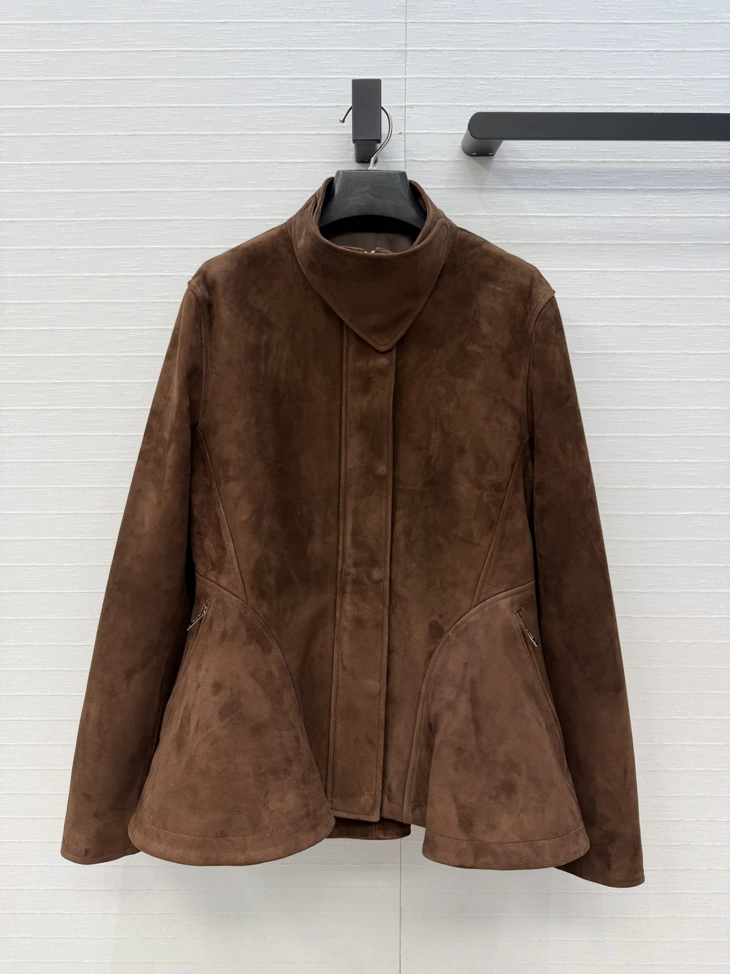 26 Winter Retro Chocolate Brown A-line Motorcycle Leather Jacket, High Neck + Removable Collar Decoration, 100% Lambskin Velvet