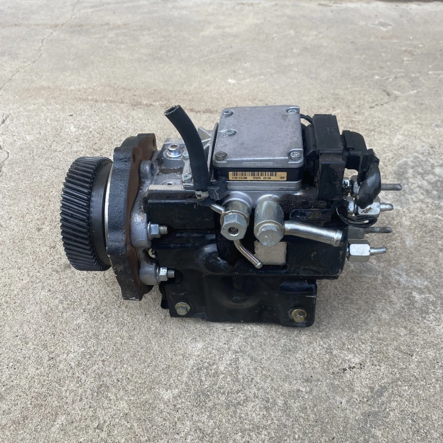 High pressure oil pump assembly 4JB1 4KH1 Foton Ruimai Jiangling Baodian ZTE Qingling pickup 2.8T