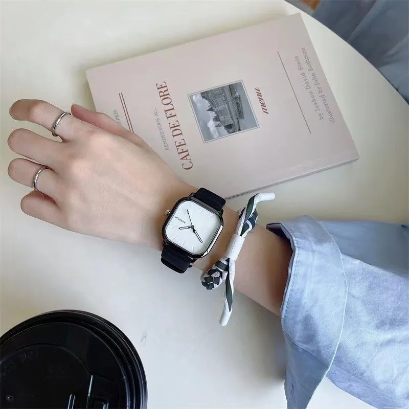 New Fashionable Men Business Watch Simple Small Square Dial PU Leather Quartz Wristwatch for Men  Luxurious Clock for Women