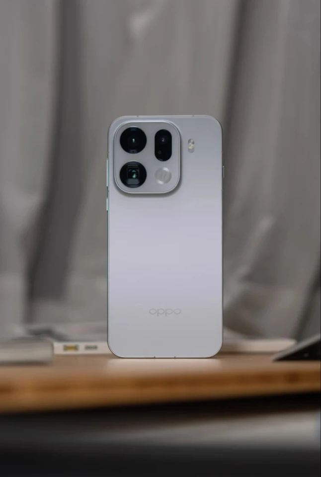 【新品未開封】OPPO Find X9 Pro16GB/512GBホワイト中国版 グローバル版】Find X9 Pro｜16GB/512GB ホワイト【新品】 - メルカリ