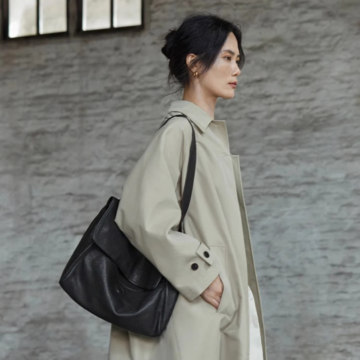 

Natural Vegetable-tanned Top-grain Cowhide Leather Women Bag Large Capacity Shoulder Bag For Women Fashion Simple Shoulder Bag