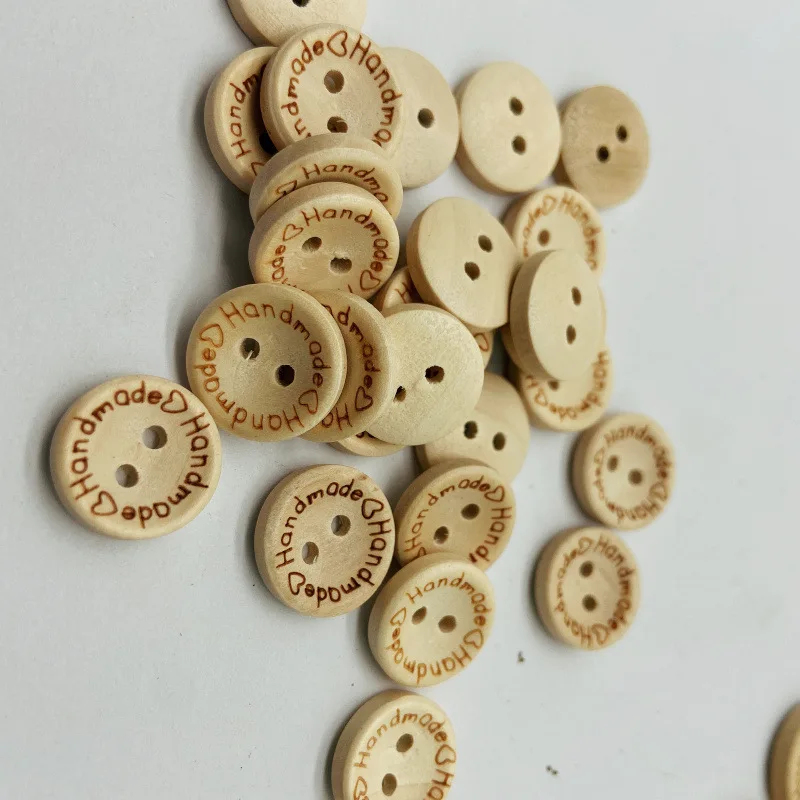 50pcs 2 holes Természetes Fa- Szállodai küldönc számára ruhák decorativa gomb diy handmade 2 eyelets bottons Összevarrás accessories3