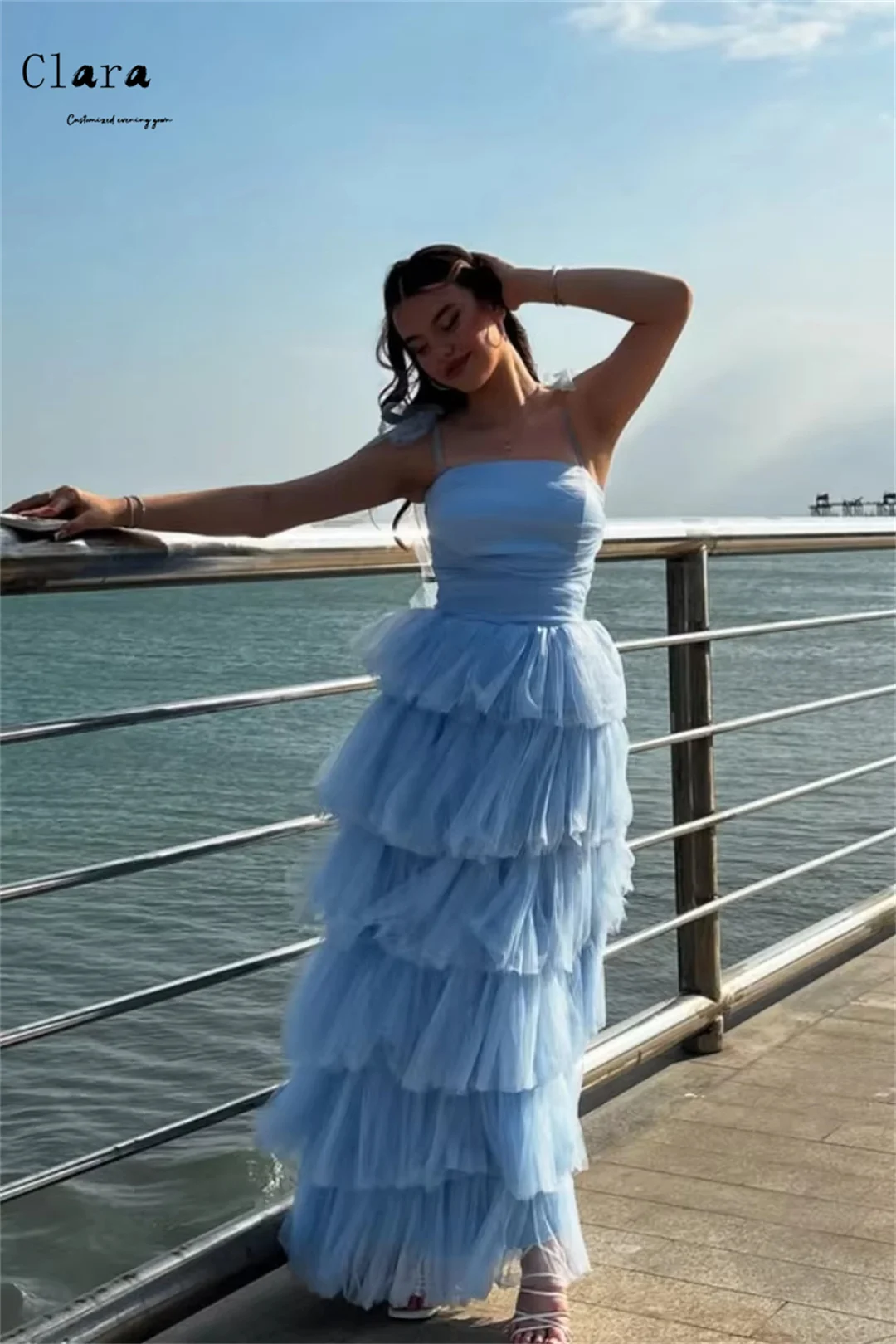 Clara Custom mehrschichtige Schulter-Spaghettiträger, blau, elegante Damenkleider für Hochzeit, Party, langes Ballkleid, Abend 2025,