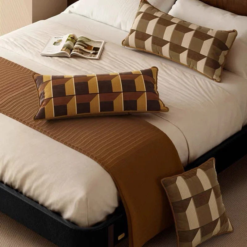 Mid-Century Modern Geometric Throw Pillow Cover Brown & Beige Velvet Cushion Cases Retro Simple Decorative Pillows For Sofa