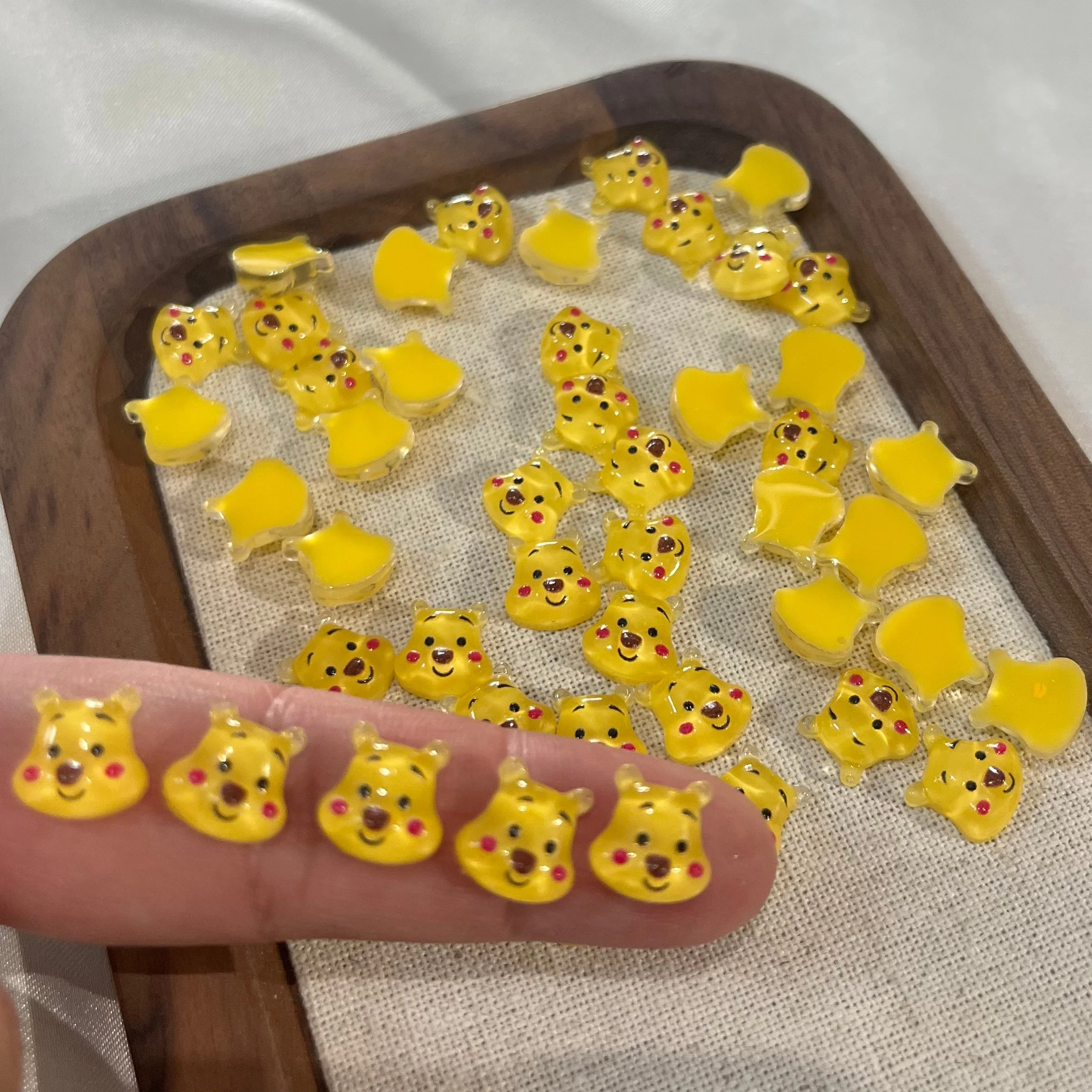 50pcs Disney Winnie the Poohs Cartoon Nail Art Charms Cute Bears DIY Nail Accessories Playful Design Manicures Crafts Decoration
