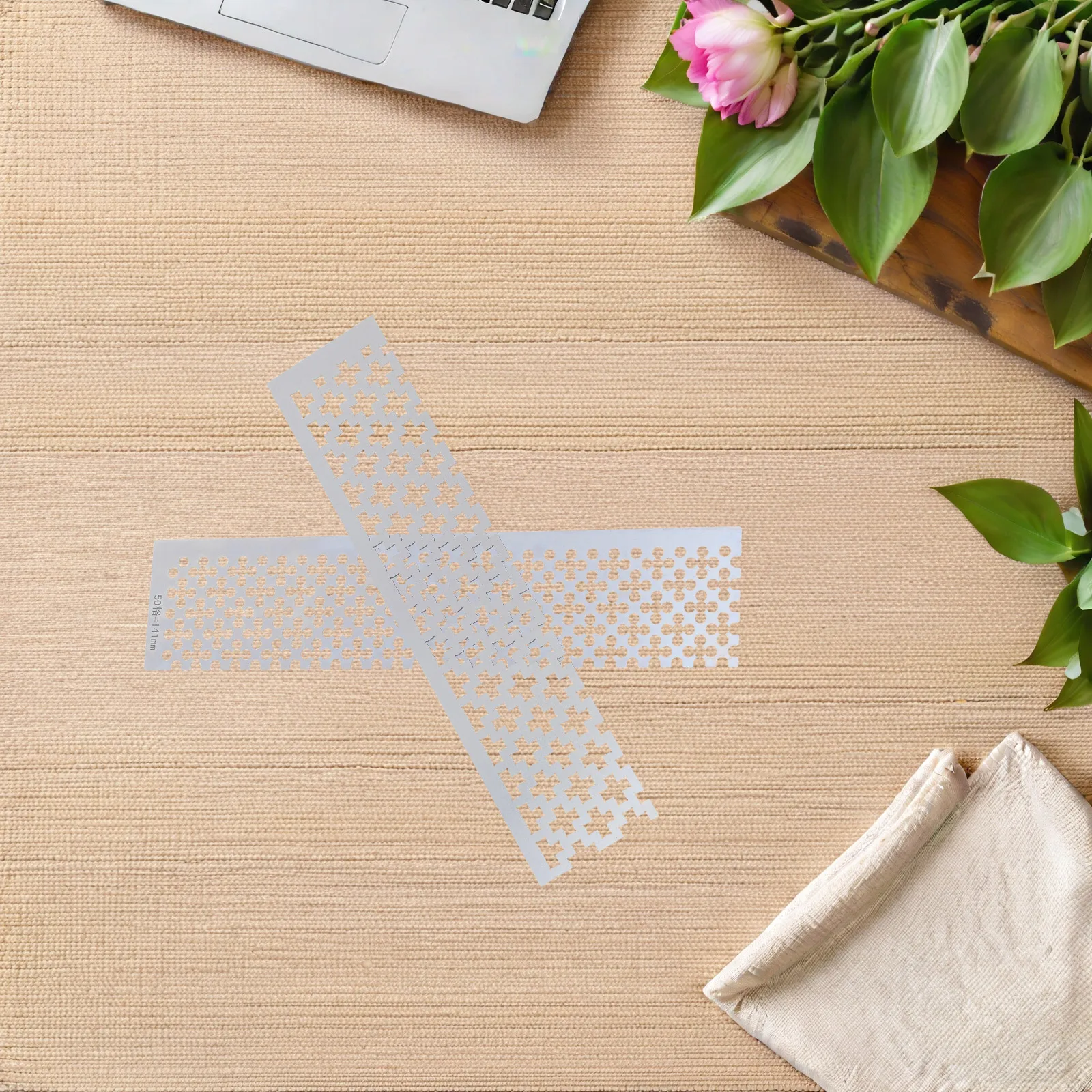 

2pcs Diamond Art Ruler Stainless Steel Mesh Template For Rhinestone Placement Craft Tool Grid Locator Cross Stitch Beadwork Diy