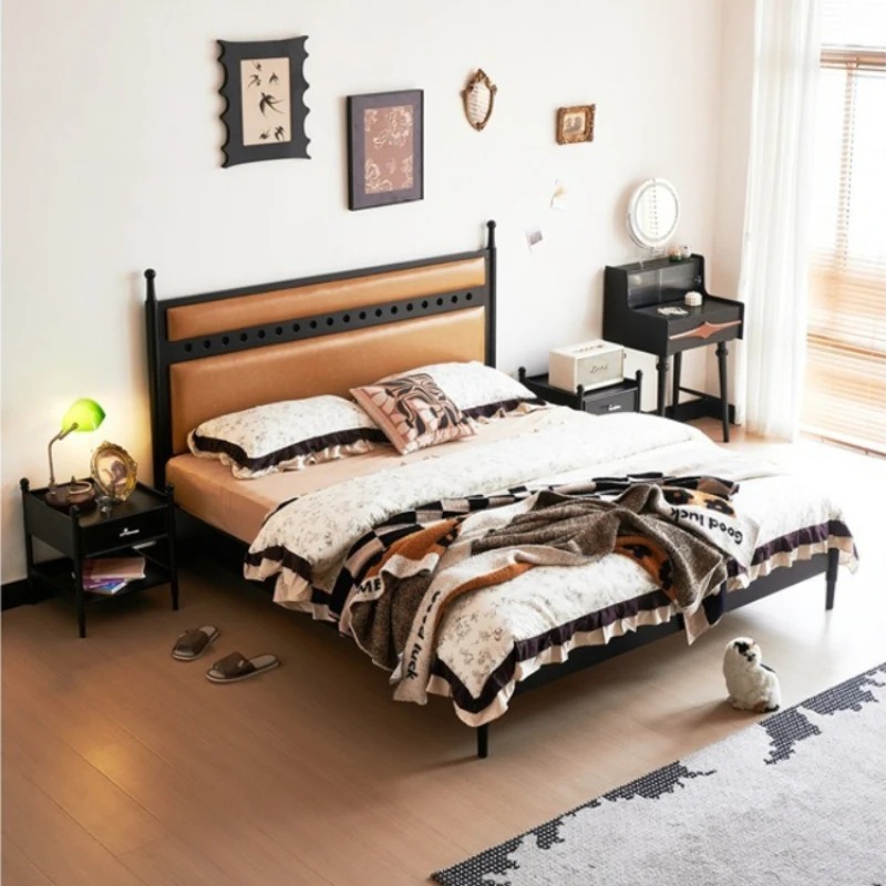 

Каркас кровати из цельного дерева в стиле середины века, американская креативная дизайнерская кровать в стиле ретро, элитная мебель для спальни Кровать Односпальная FYBB