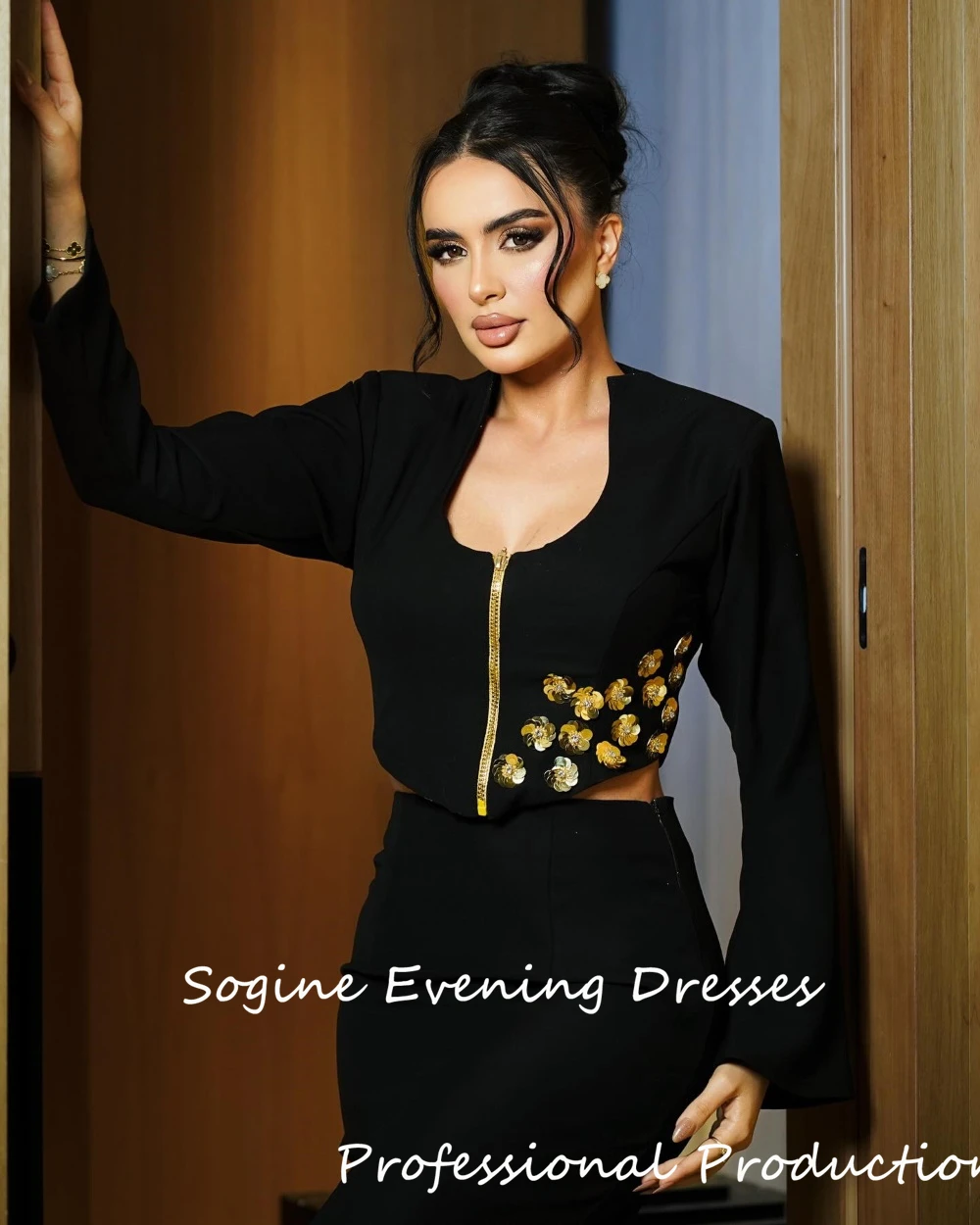 Czarne krepy sukienki na studniówkę z rozcięciem, unikatowe sukienki wieczorowe z długim rękawem, zdobione kwiatami z cekinów 3D, syrenie sukienki koktajlowe.