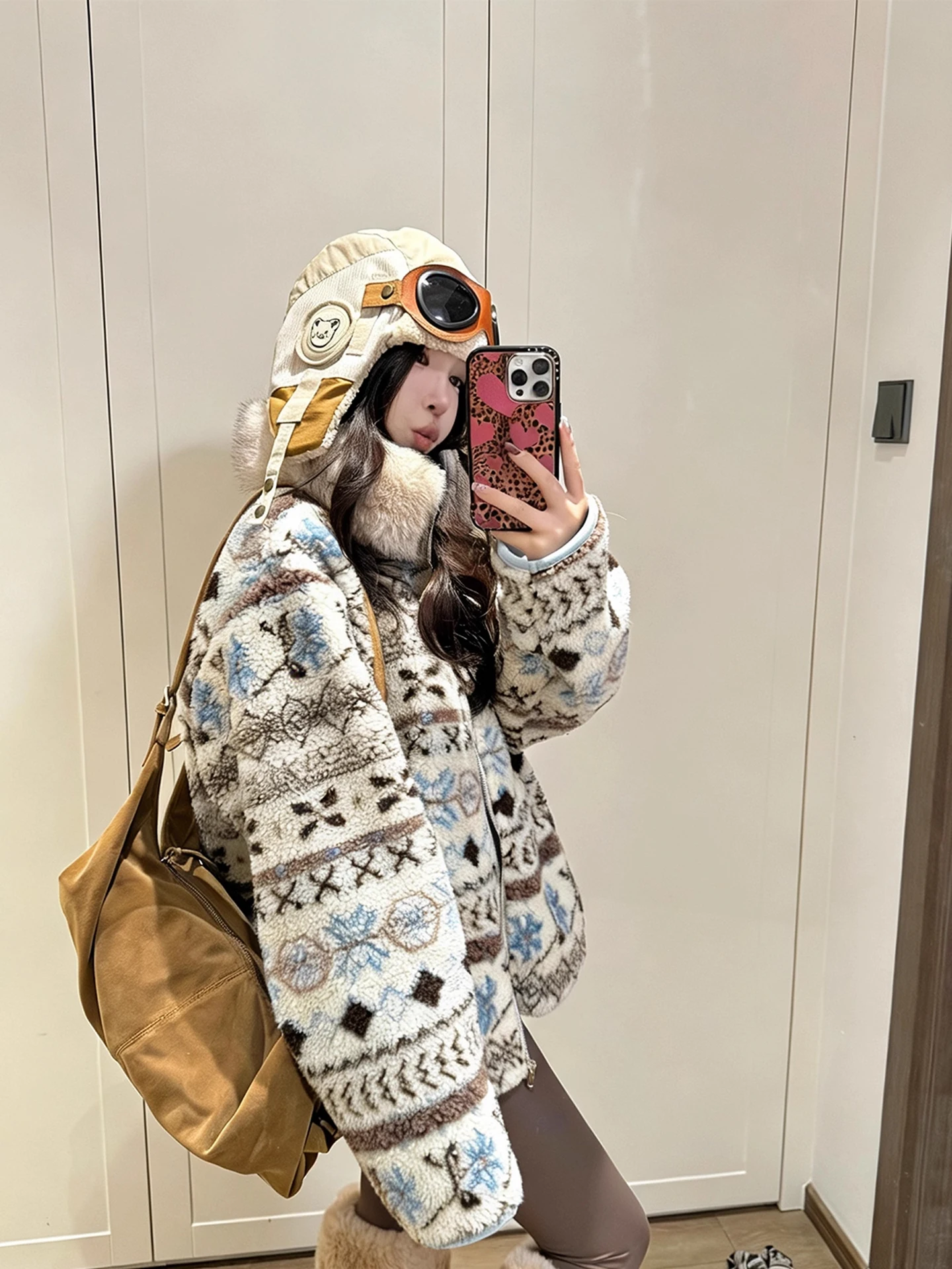 

Thiened Lamb Fur Collar Cotton Jaet Youth Faion Winter Warm Outerwear for Men And Women Lazy Sle Vintage Baoenmu