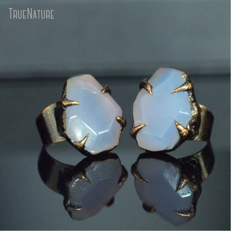 5Pcs Wholesale  Soldered Free Form Claw Vintage Style Handmade Antique Bronze Color Faceted Tin Gray Agates Ring RM49076