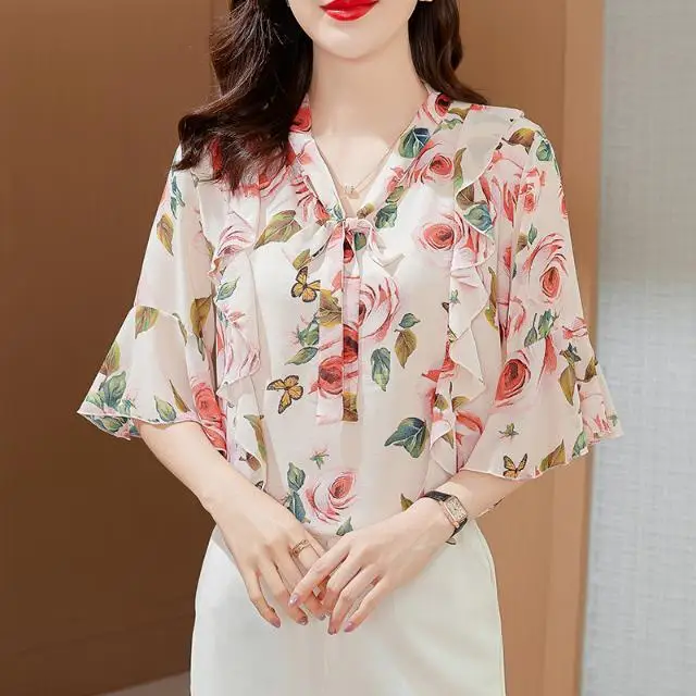 

Floral Chiffon Blouse Women's Fashion V-Neck Flared Sleeves