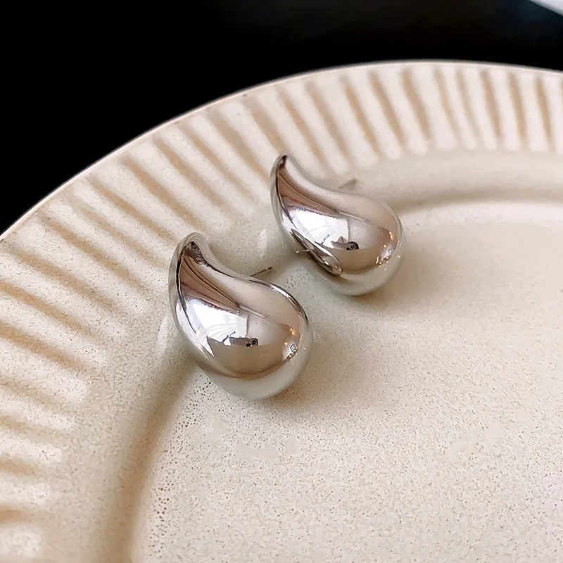 Metal Cool Water Drop Stud Earrings for Women Personality Fashion Europe and America New Trendy Temperament Jewelry Wholesale image 4