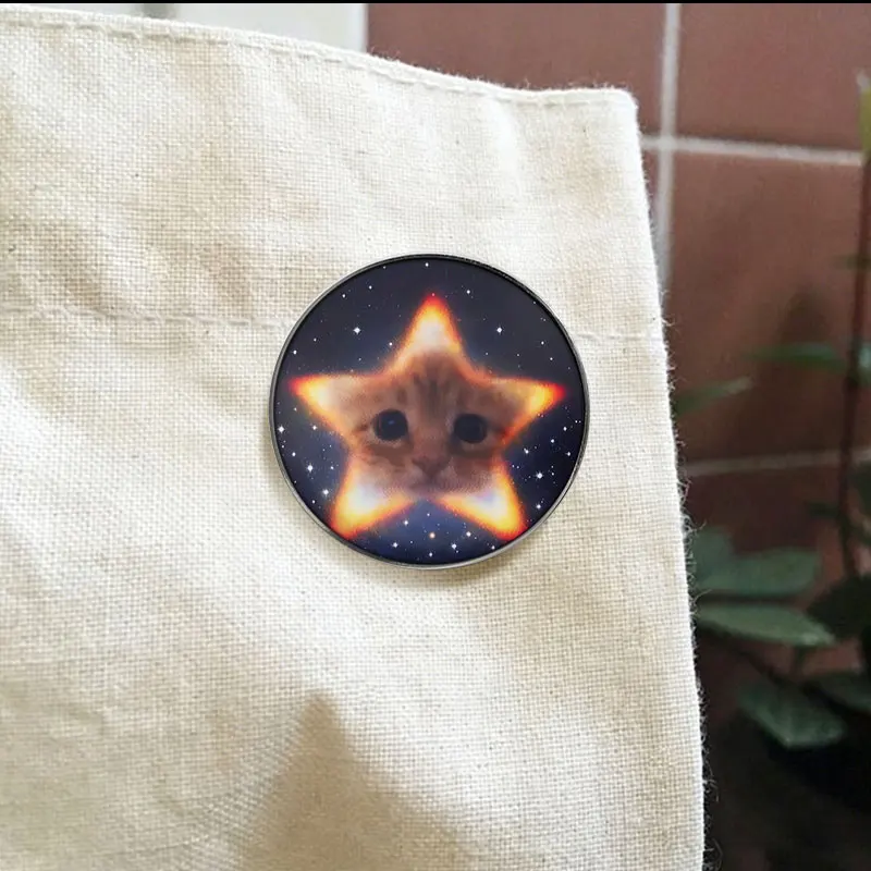 Star Shaped Space Kitten UV Printing Badge Cosmic Glowing Galaxy Cat Pin Cute Meme Animal Metal Brooch Lapel Gift For Cat Lovers