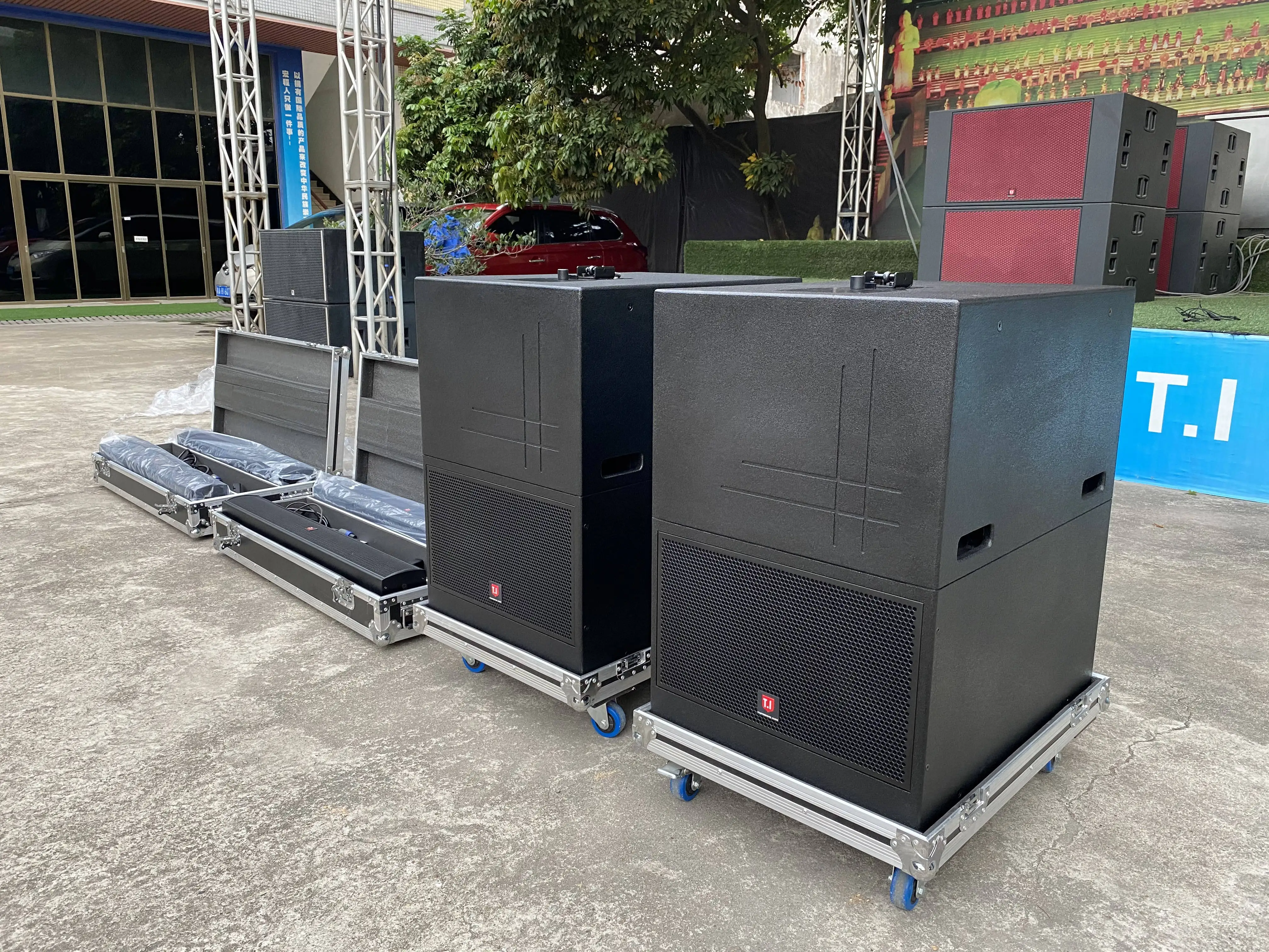Altavoz T.I Pro Audio T-510 de Rango Completo para Conciertos y Eventos en Interiores o Exteriores
