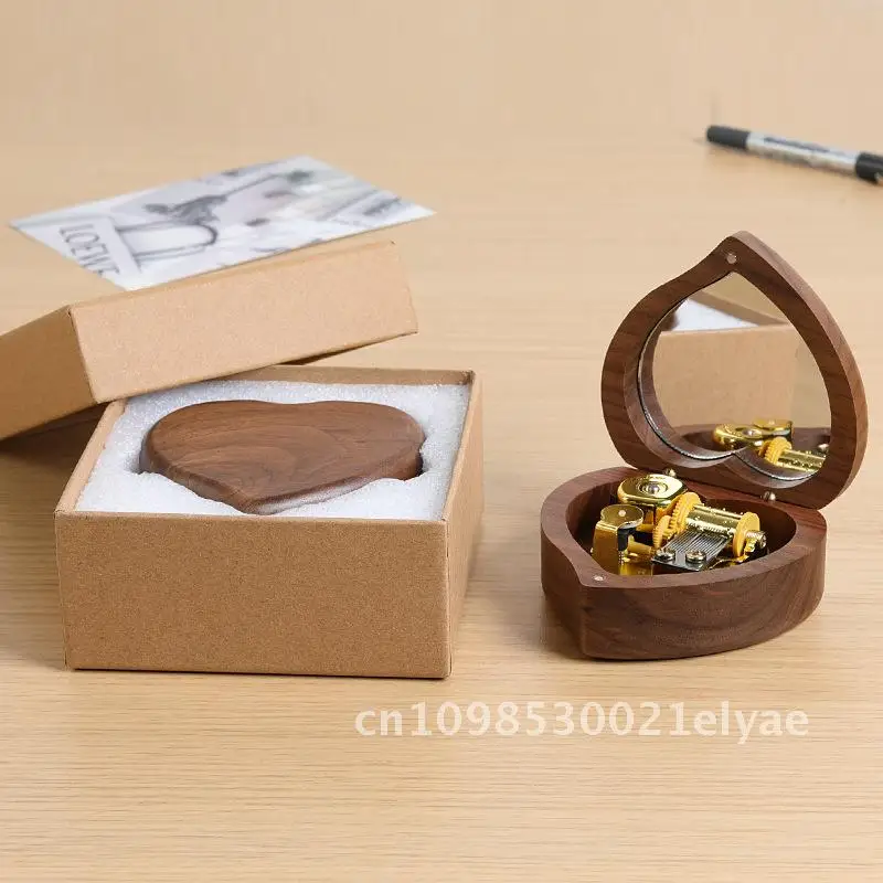 Diy Lettering Love Shape Music Box Wholesale Wooden Decoration Gold-Plated Movement European Style Gift for Birthday Christmas