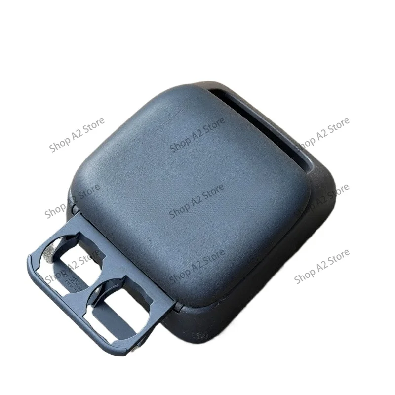 Armrest Box Upper Cover High Version, Fitted for 3400 LC95 Dismantled Auto Parts Used