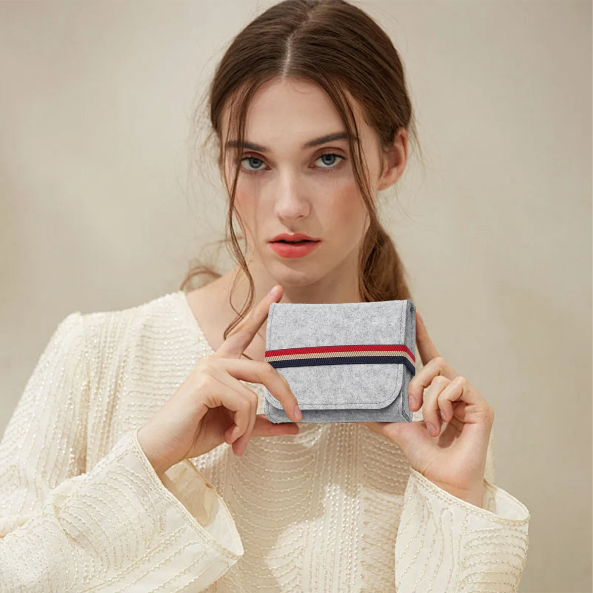 USB Data Cable Mouse Pouch Mini Felt Travel Multifunction Organizer Bag Key Coin Package Chargers Storage Bags