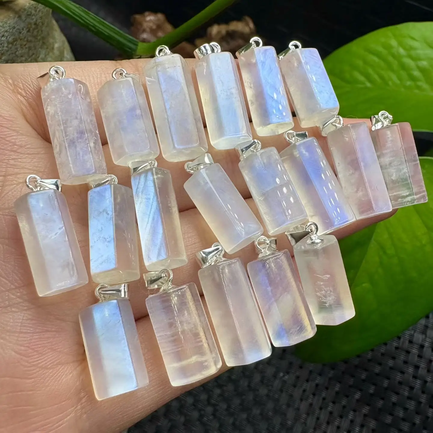 

1 Pc Fengbaowu Natural Blue Moonstone Prism Pendant 18-22MM 925 Sterling Silver Reiki Healing Stone Jewelry Gift Women Men