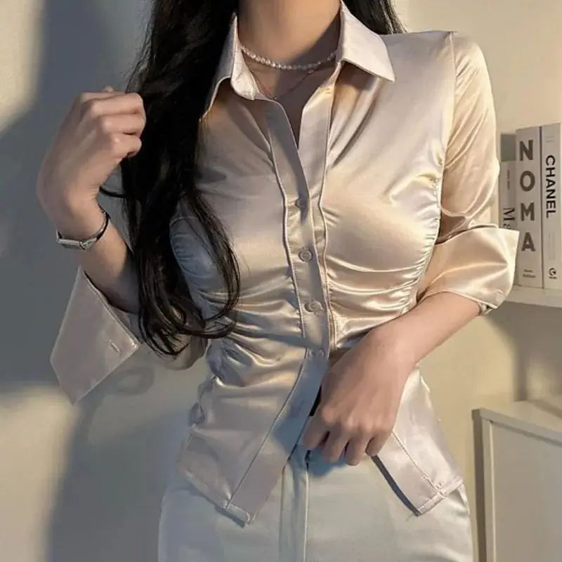 

Y2K Long sleeved shirt T-shirt Korea spring new temperament Lapel collar fold Tight fitting Chest tops female Single row buckle