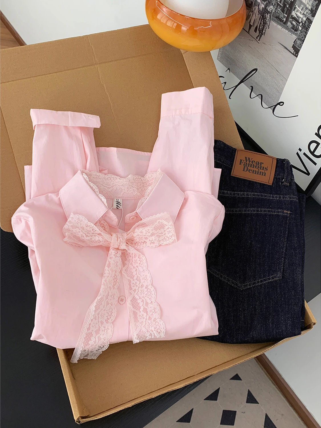 Camisa de Mujer con Cuello de Encaje y Lazo, Manga Larga, Estilo Dulce, Nueva Colección de Primavera, Tela Suave, Producción China