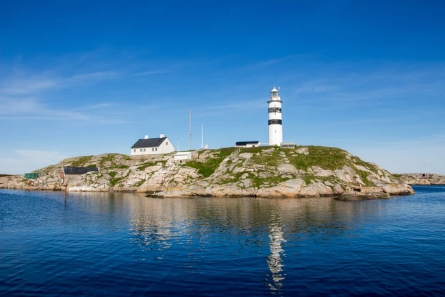 

Аппарат для перманентного безболезненного удаления волос - 3000 Вт, 808 нм диодный лазер, александритовая физическая эпиляция для лица, подмышек и всего тела