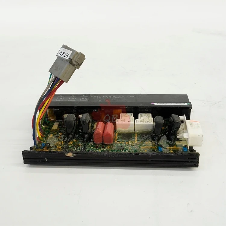 

Original Cummins Engine Part 300-4725 (OPE) Electronic Governor Speed Control