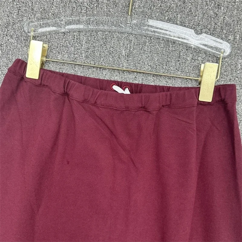 Polo court à col rond pour femme, couleur rouge, broderie T Shit, lettre, vêtements d'été, piste Streetwear, tricot élégant, 24 synchronisation, M930687