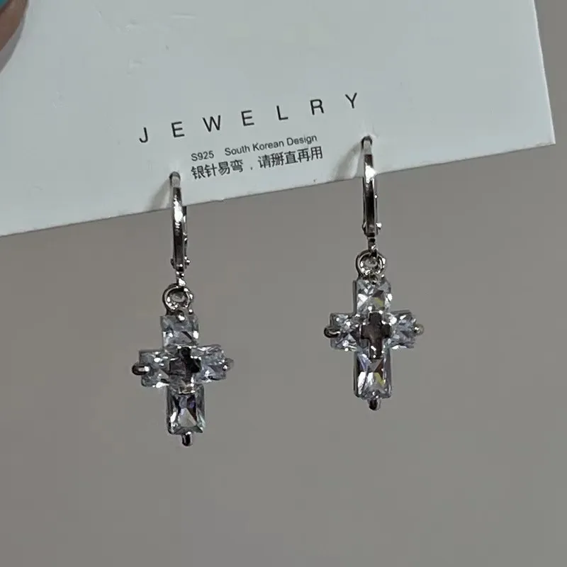 Goth Thorn Heart Earrings Korean Fashion Cross Earrings for Women Punk Charms Earring Grunge Jewelry Hip Hop Vintage Accessories