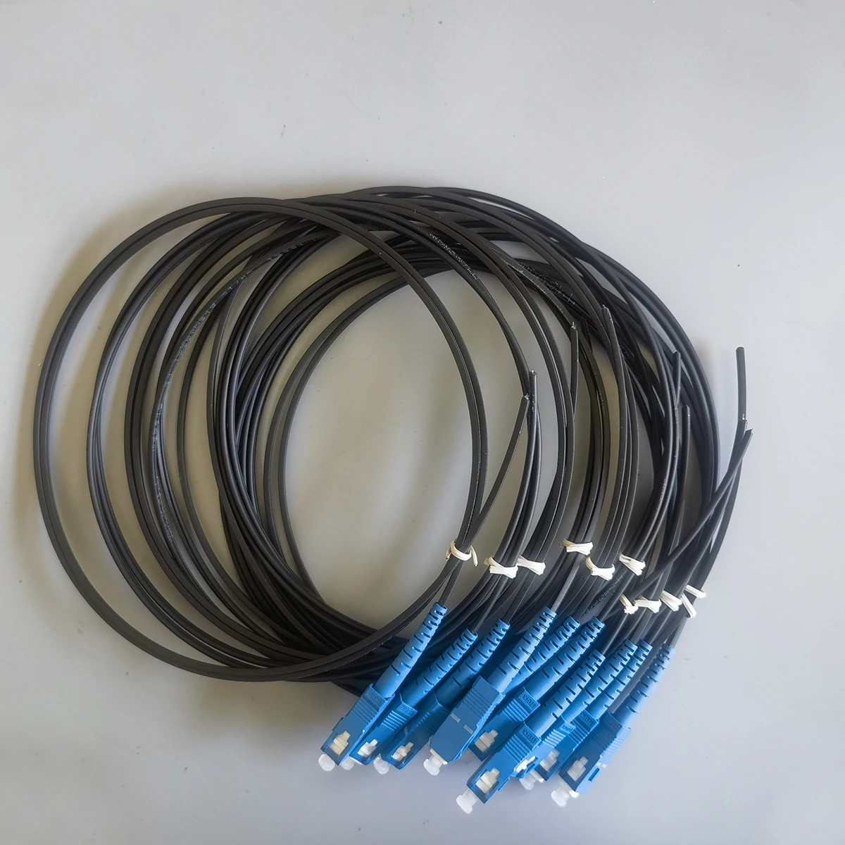 10pcs Fiber Drop Pigtail 1M SC/UPC Simplex Mode Indoor FTTH/ODF Network Optical Fiber Tail Cable High Quality