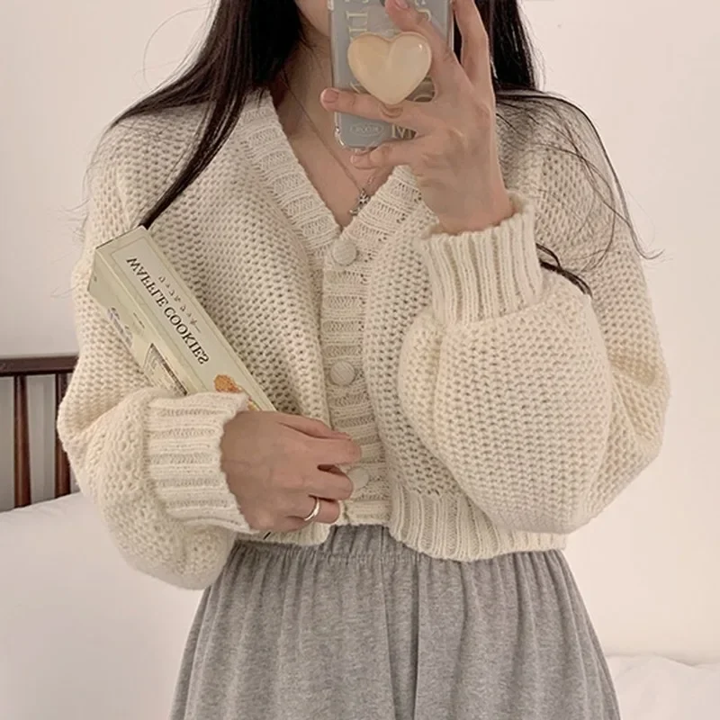 

Short Knitted Cardigan Sweet Korean V Neck Lantern Sleeve Sweaters for Women Fall Wild Simple Cropped Pink Cardigan Coat