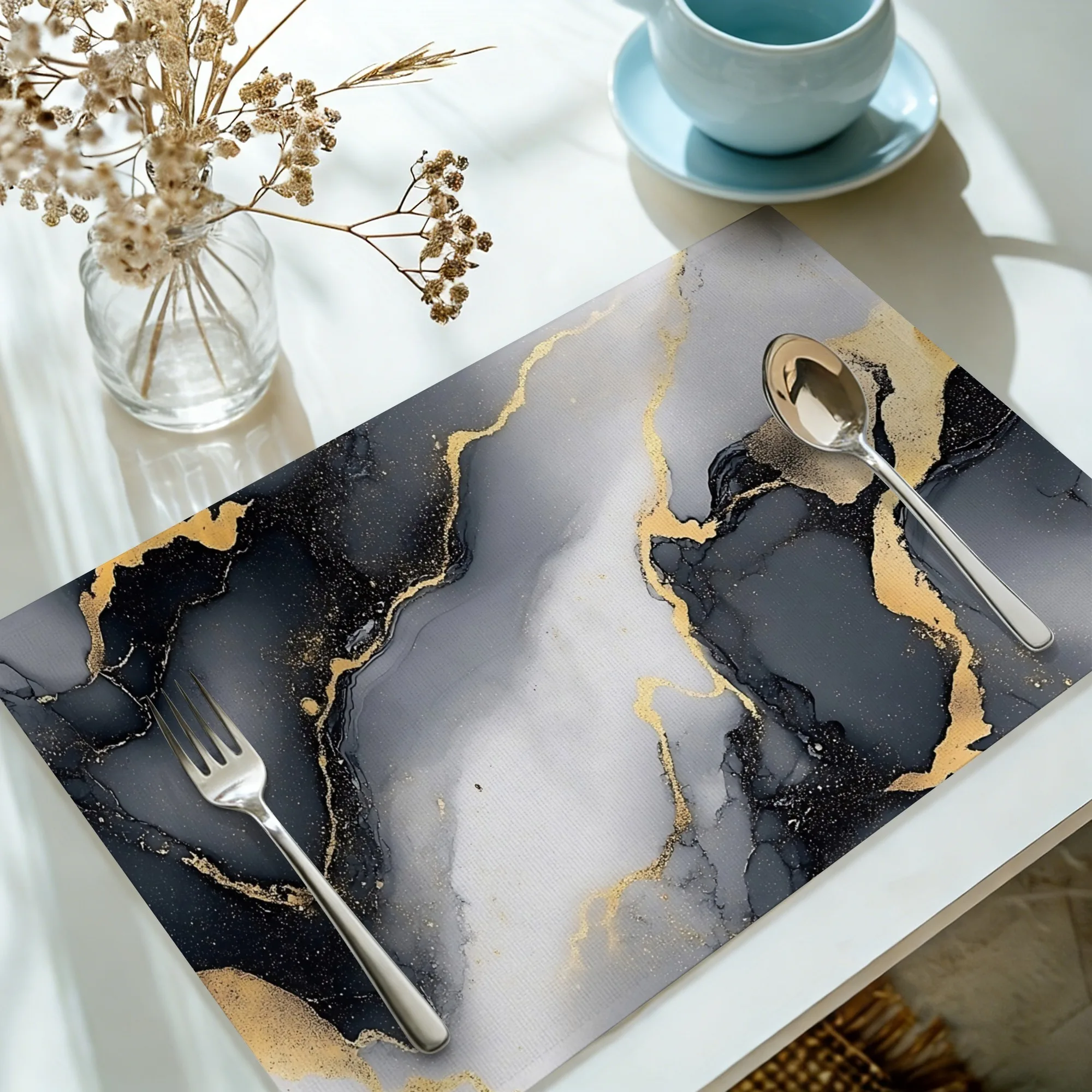 Luxury Fluid Art Placemats Table Mat Dark Marble Gold Vein Pattern for Dining Table Aesthetic Contemporary Home Decoration