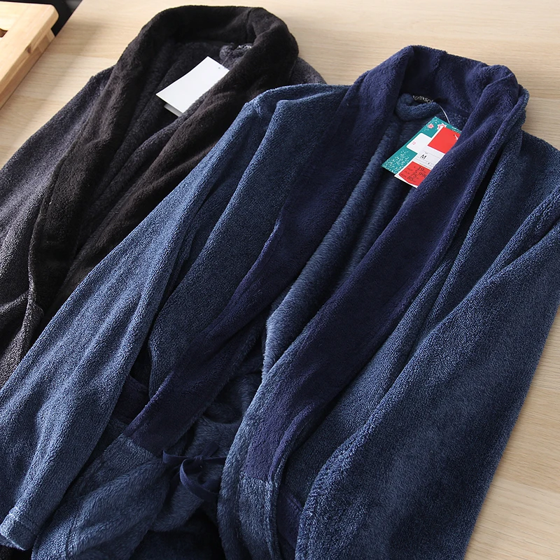 Men's Flannel Robe Warmth And Softness Home Clothes Bathrobe Autumn Winter Thickened Medium Length Pure Color Couple Suitable