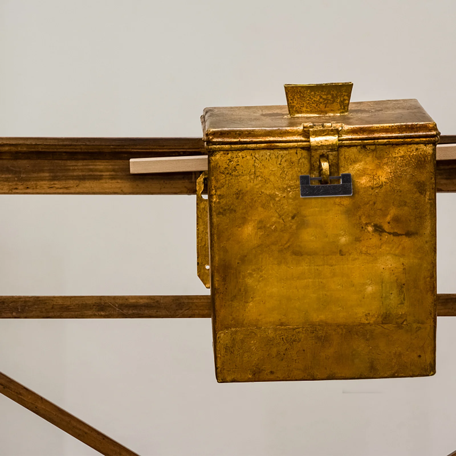 

2Pcs Chinese Vintage Flower and Bird Padlock Mini Alloy Jewelry Box Lock Gift Lock Small Retro Suitcase Padlock