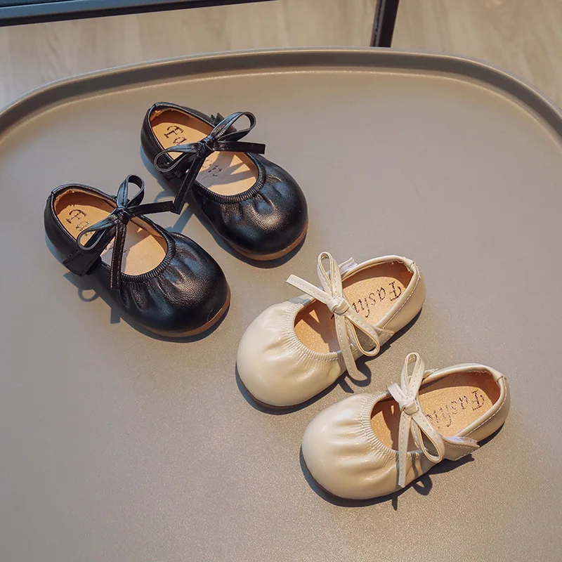 Girls\' leather shoes, spring and autumn new bean shoes, Velcro children\'s princess shoes kids shoes toddler shoes girl