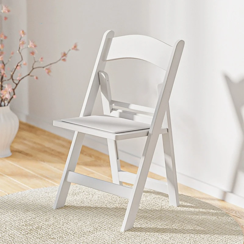 

Customized Outdoor Leisure White Plastic Wedding Banquet Folding Chair Lawn Resin Portable Dining Chair