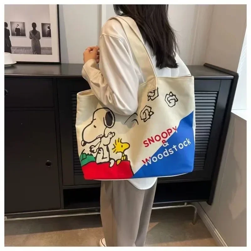 Snoopy Cartoon Animation Picture Student Tutoring Canvas Bag Large Capacity Portable Shoulder Bag Mommy Messenger Bag Women